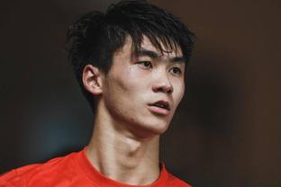 留洋❗中国足球小将张林峒加盟加泰联赛！首秀拼到大腿出血挂彩